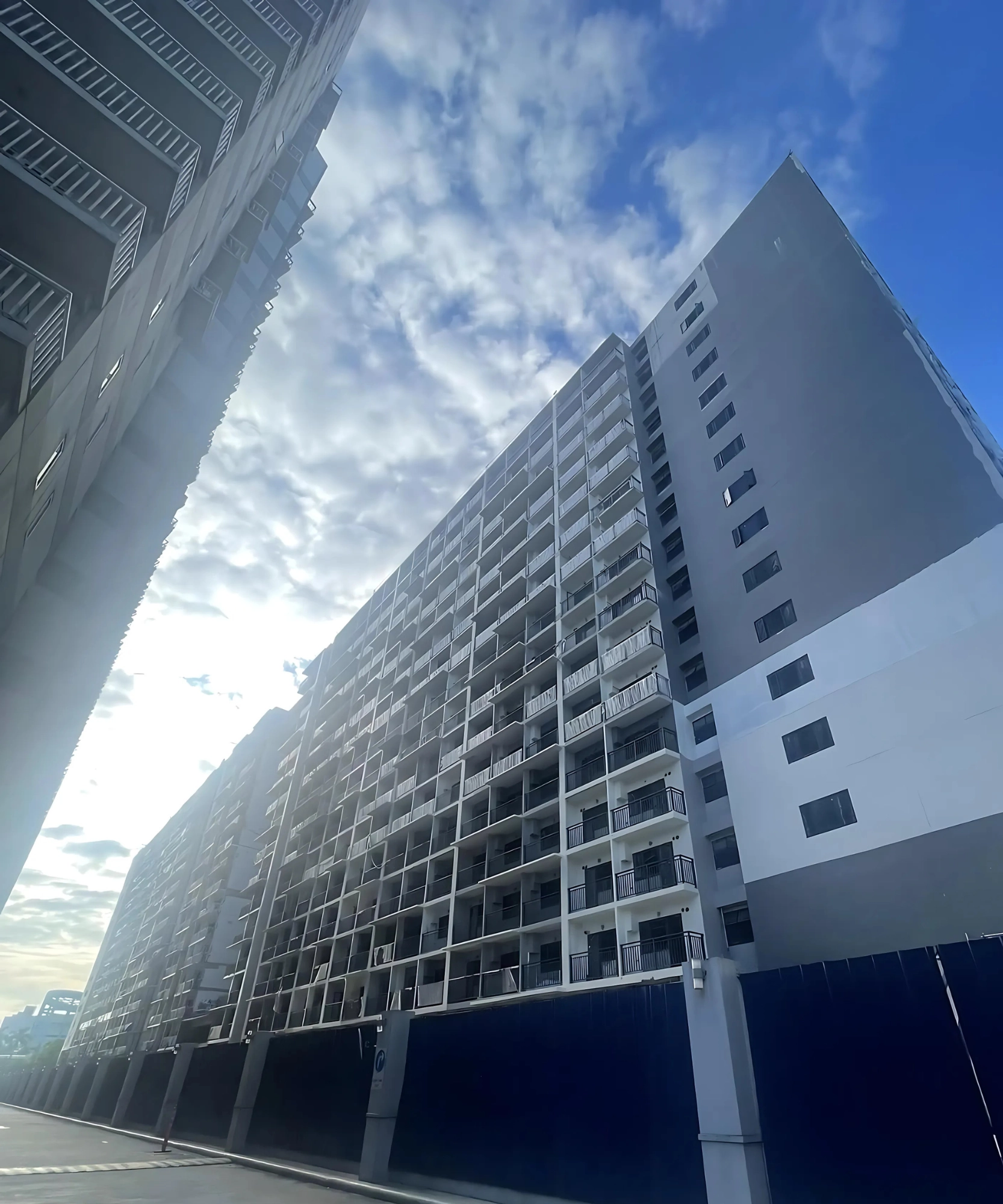 Sail Residence
